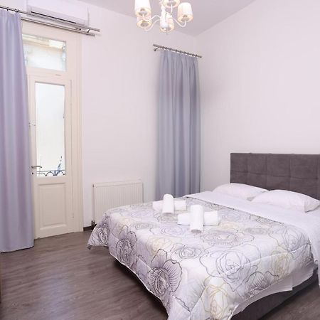 Opl Executive Apartment Salonicco Esterno foto